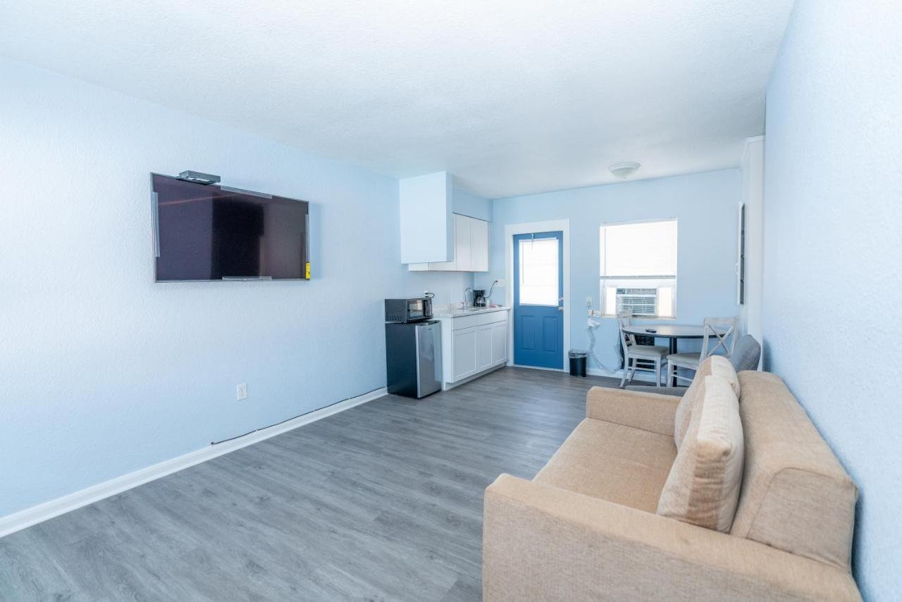 Echo Sails Motel Clearwater Beach Bagian luar foto